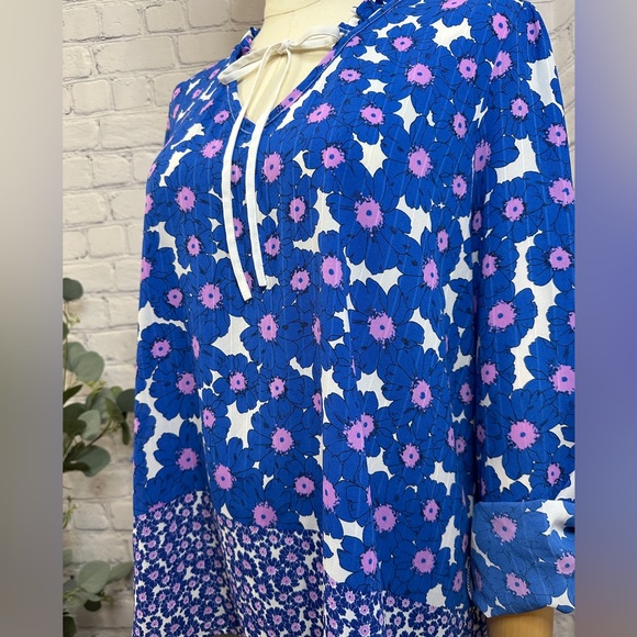ELLE Blue and pink Floral Printed Rolled Sleeve Blouse - Picture 3 of 7
